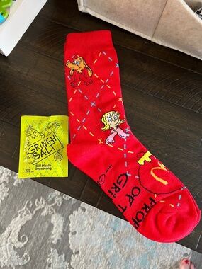 McDonald’s The Grinch Meal Limited Edition Socks Red Holiday Grinch salt Dill